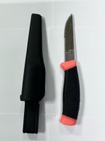 Нож Knife Fishing KF2, ножны, прорезин.рукоятка, лезвие 10 см с пилкой